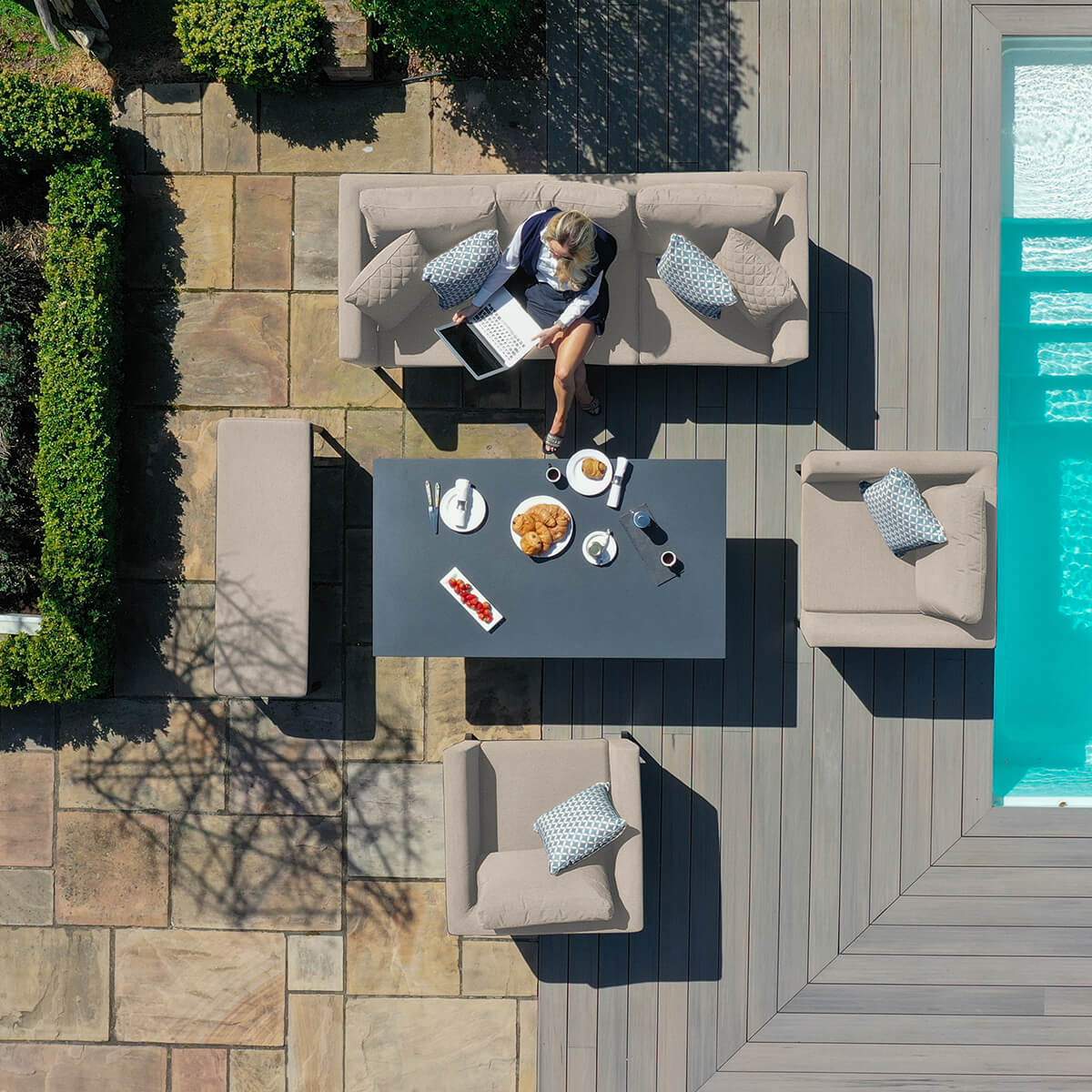 Maze - Outdoor Fabric Pulse 3 Seat Sofa Set