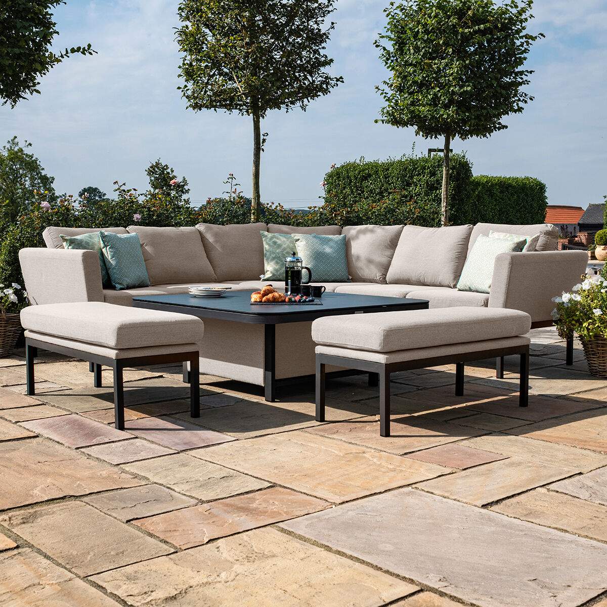 Maze - Outdoor Fabric Pulse Deluxe Square Corner Dining Set
