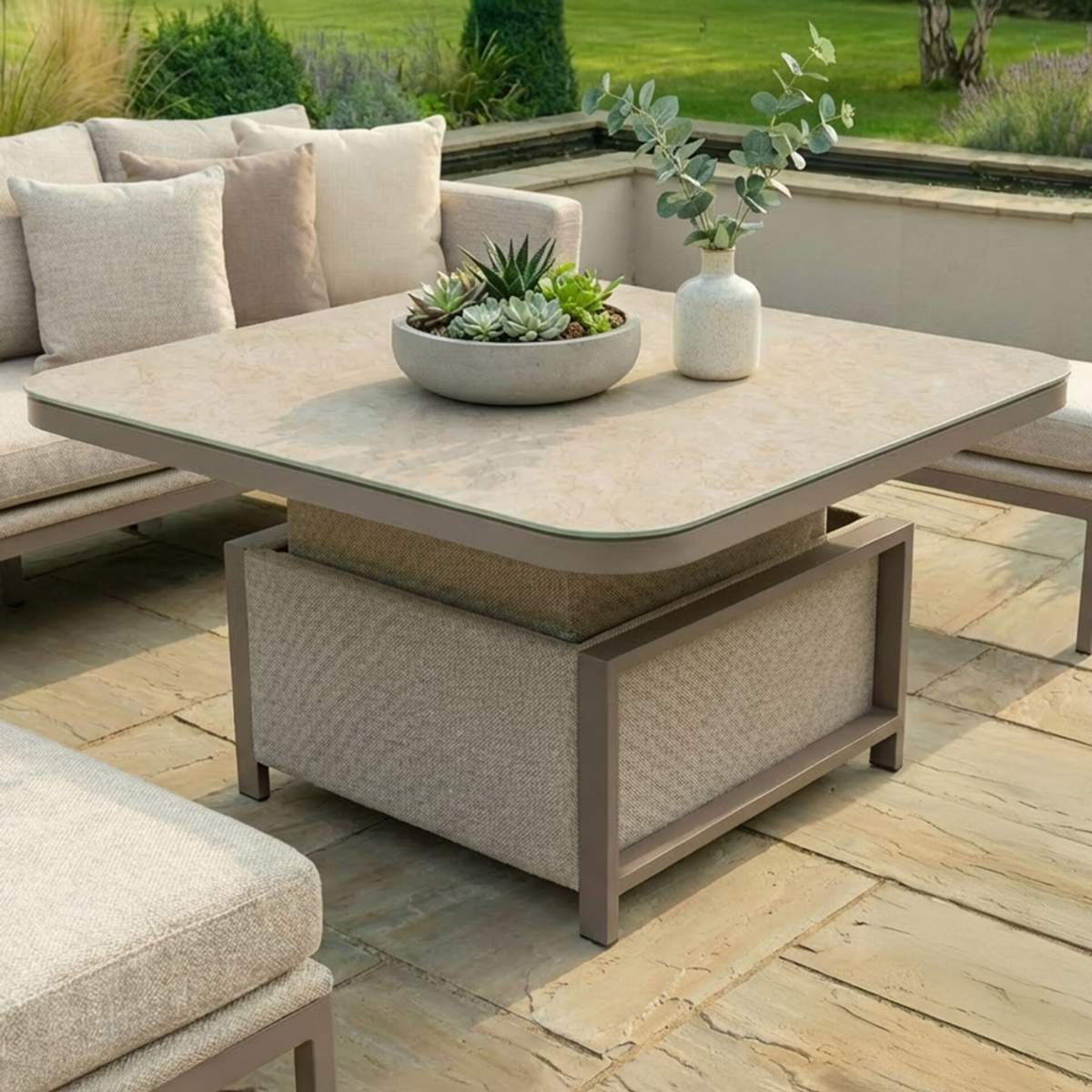 Maze - Outdoor Fabric Pulse Deluxe Square Corner Dining Set
