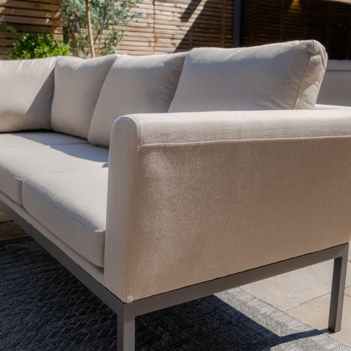Maze - Outdoor Fabric Pulse Square Corner Dining Set