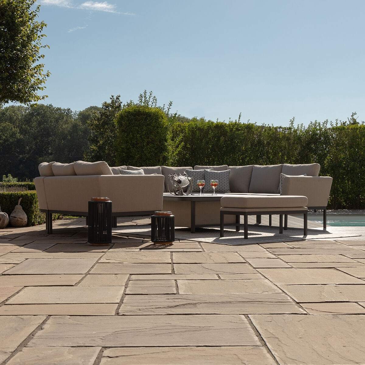 Maze - Outdoor Fabric Pulse U Shape Corner Dining Set