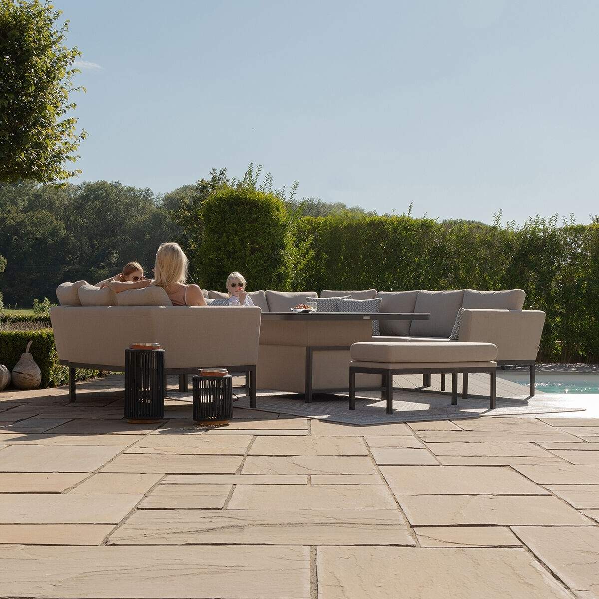 Maze - Outdoor Fabric Pulse U Shape Corner Dining Set