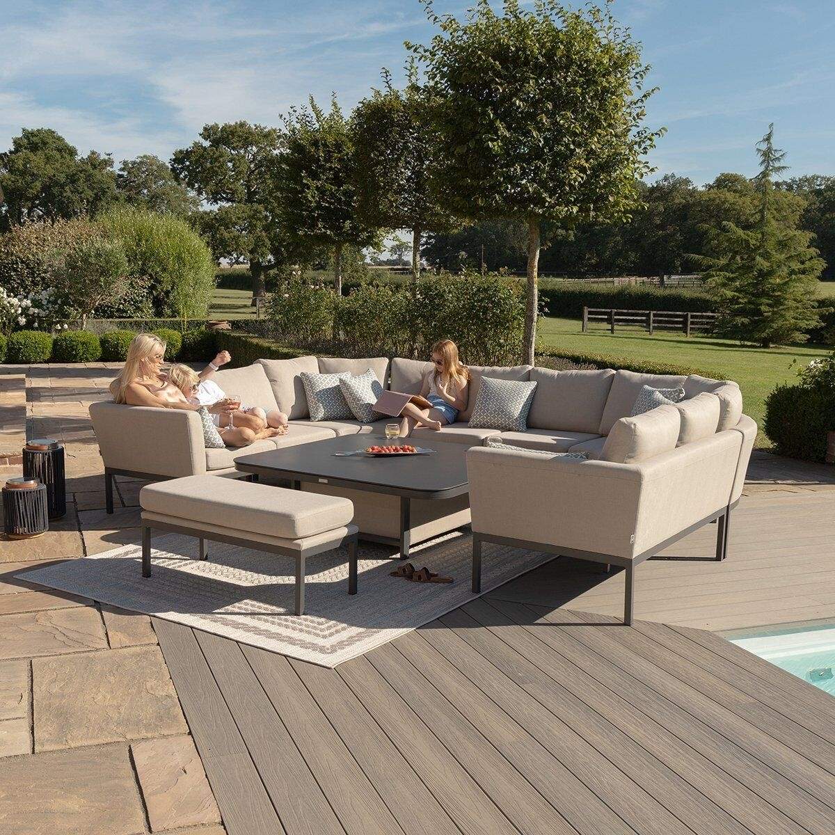 Maze - Outdoor Fabric Pulse U Shape Corner Dining Set