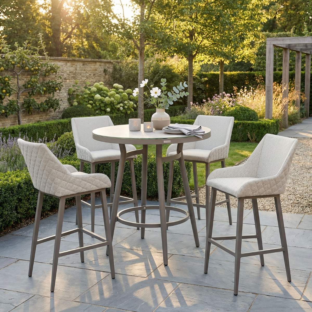 Maze - Outdoor Fabric Regal 4 Seat Round Bar Set
