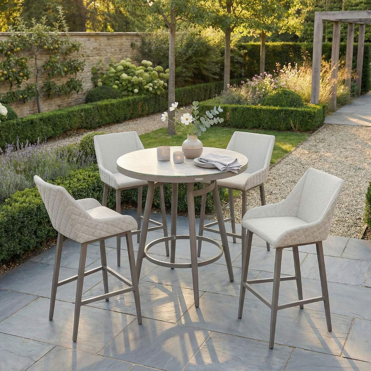 Maze - Outdoor Fabric Regal 4 Seat Round Bar Set