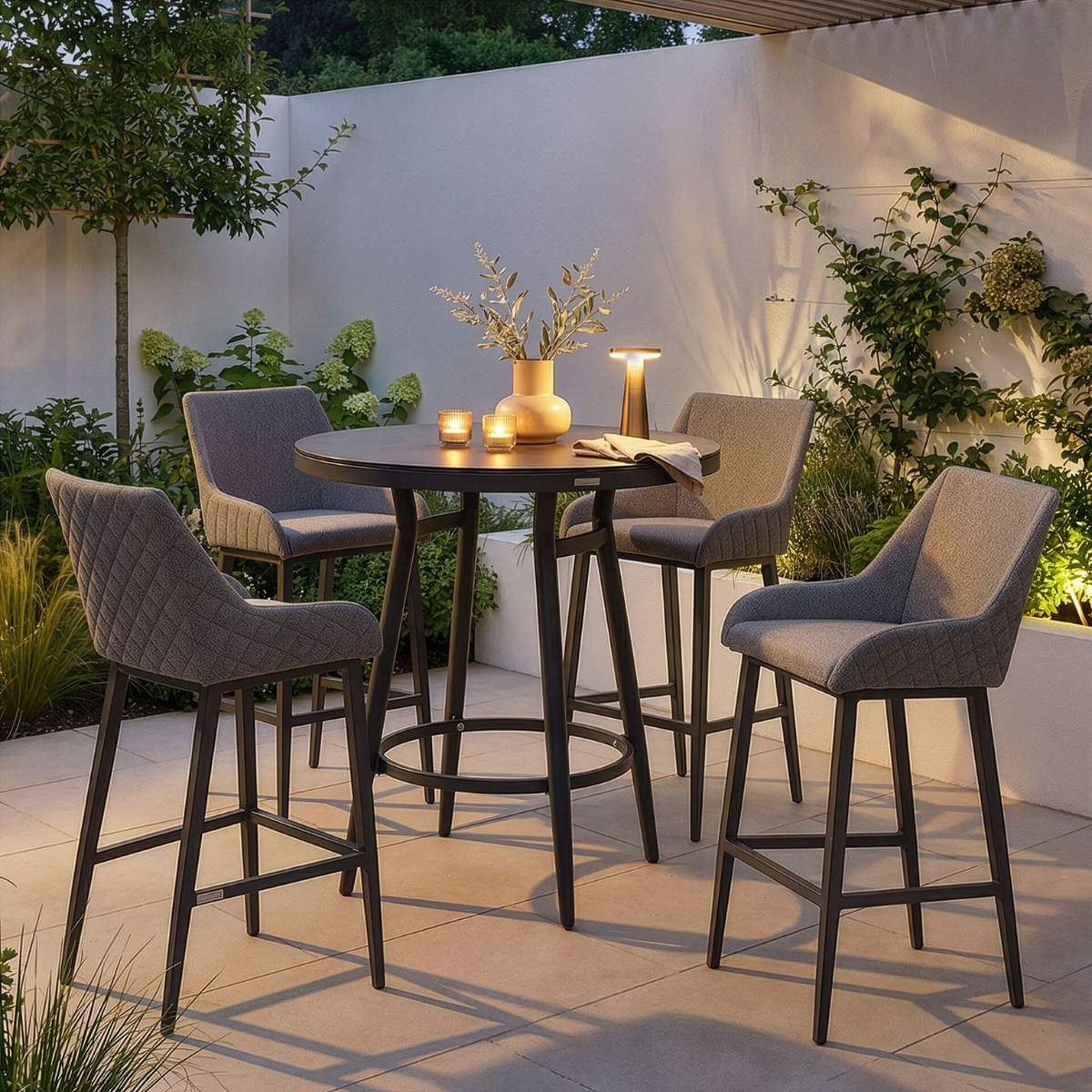 Maze - Outdoor Fabric Regal 4 Seat Round Bar Set