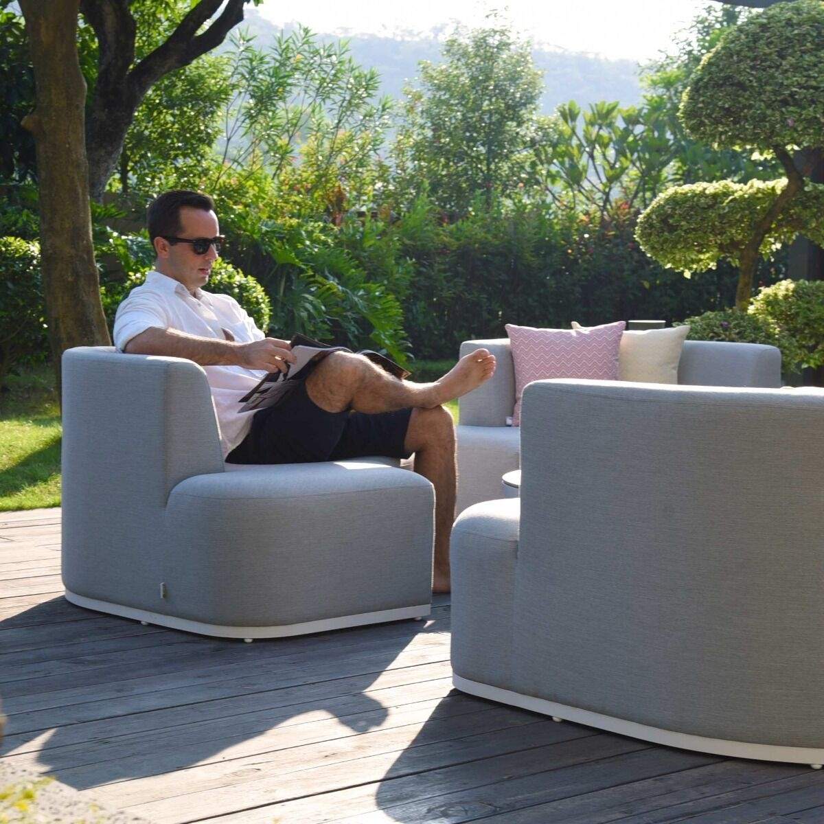 Maze - Outdoor Fabric Snug Lifestyle Suite