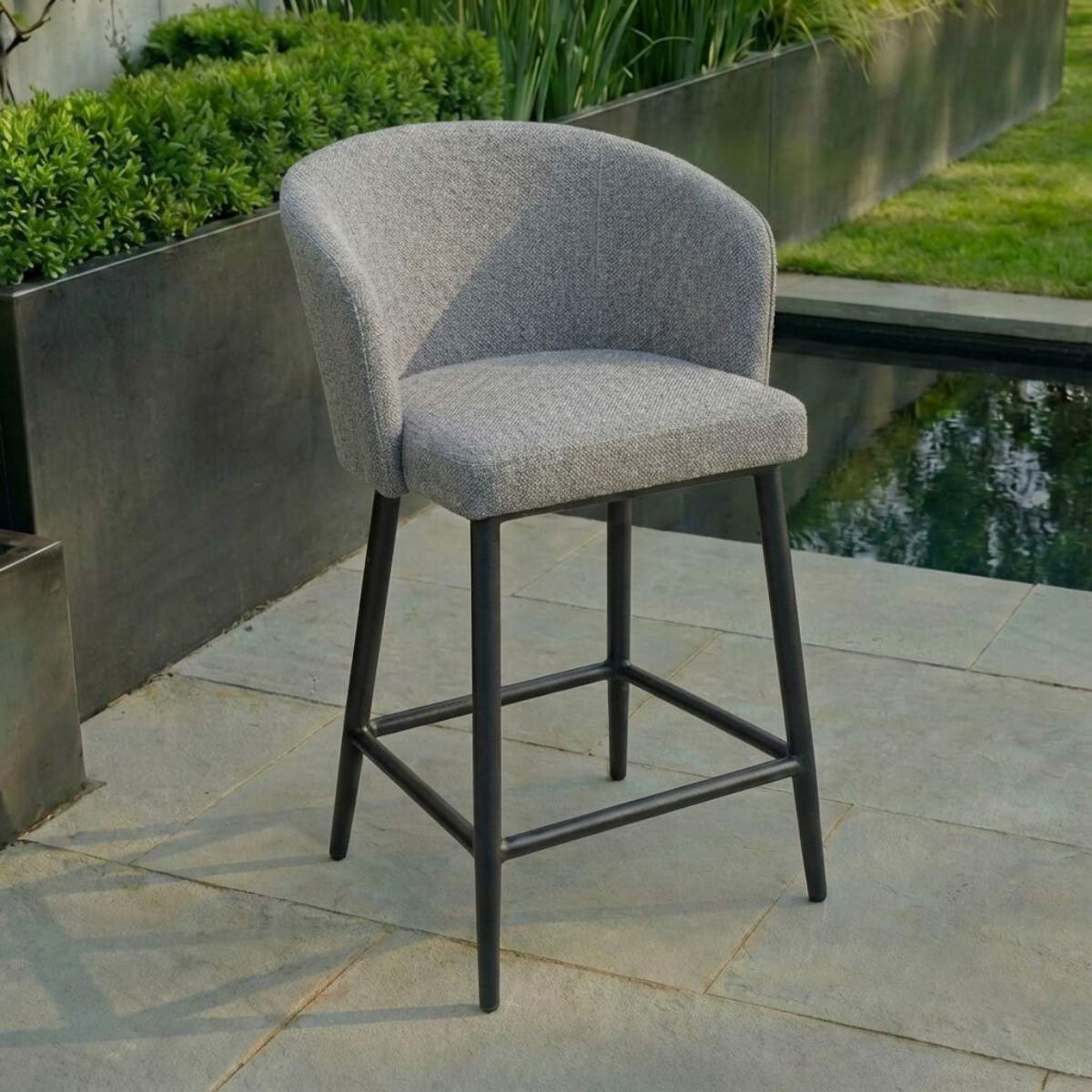 Maze - Outdoor Fabric Zen 4 Seat Low Round Bar Set