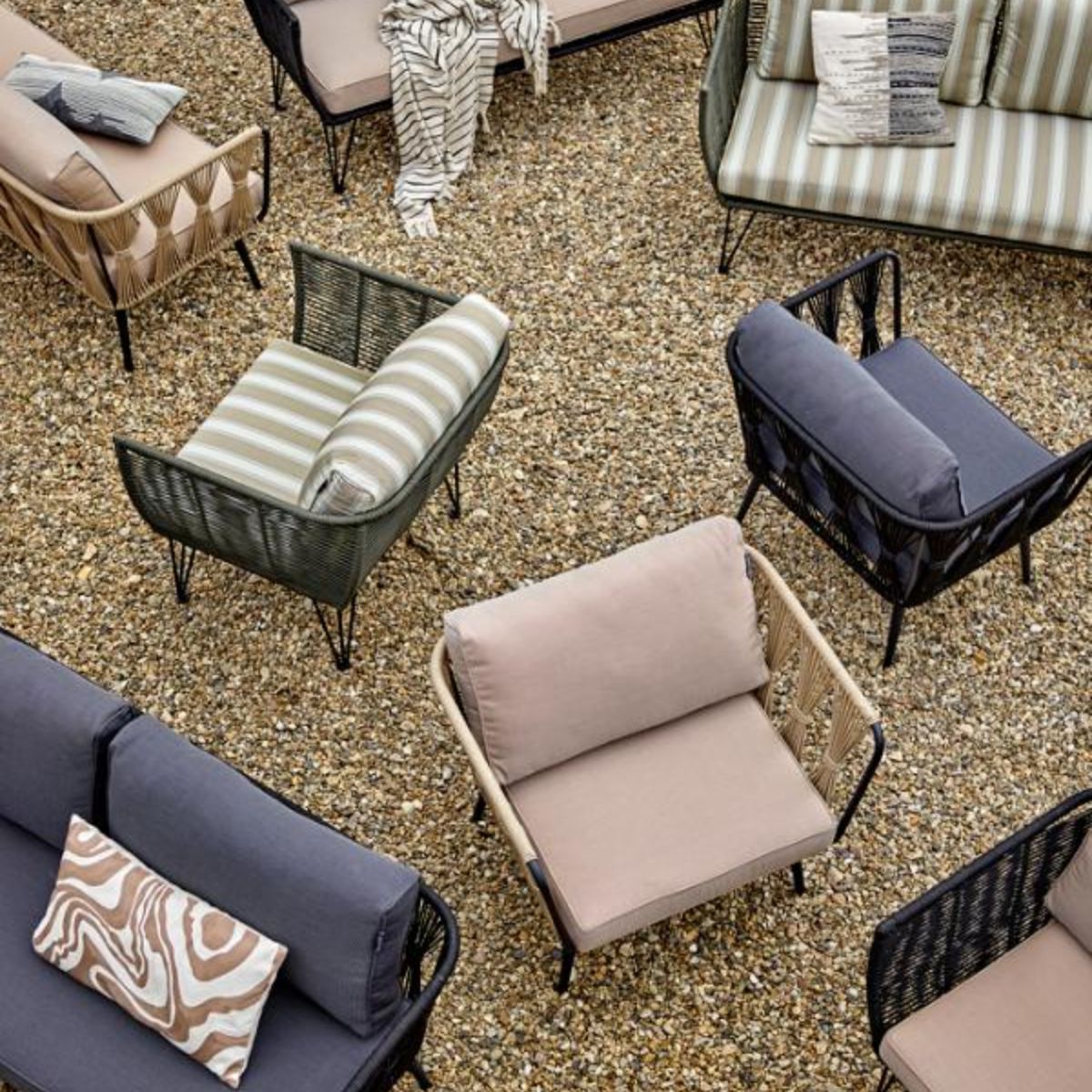 Bloomingville Outdoor Pavone Cement Coffee Table - Black