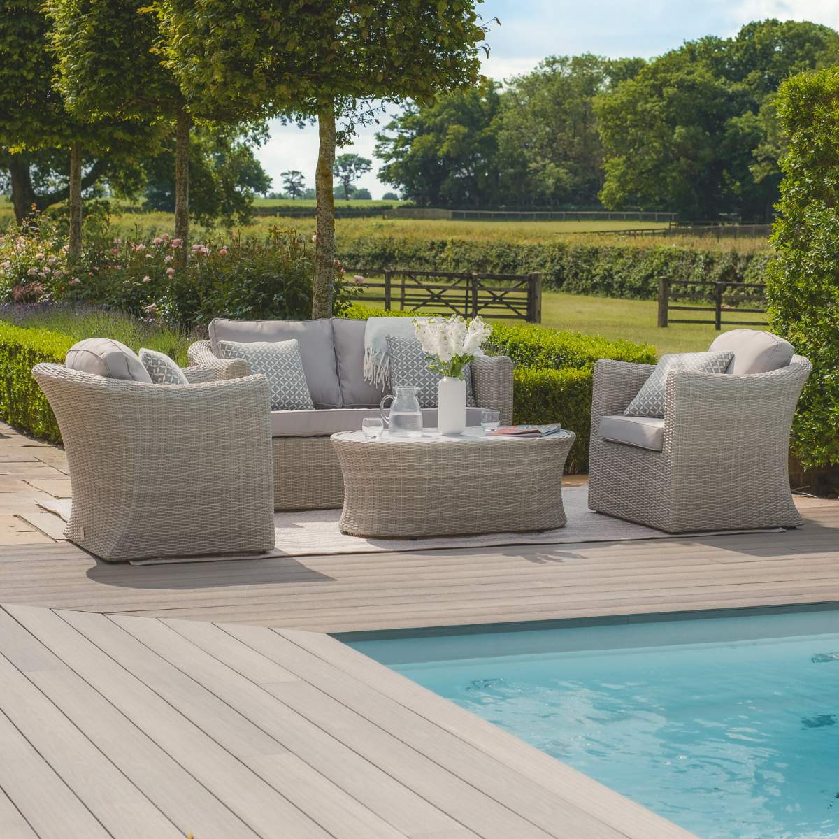 Maze Oxford 2 Seat Rattan Sofa Set - Ceramic Glass