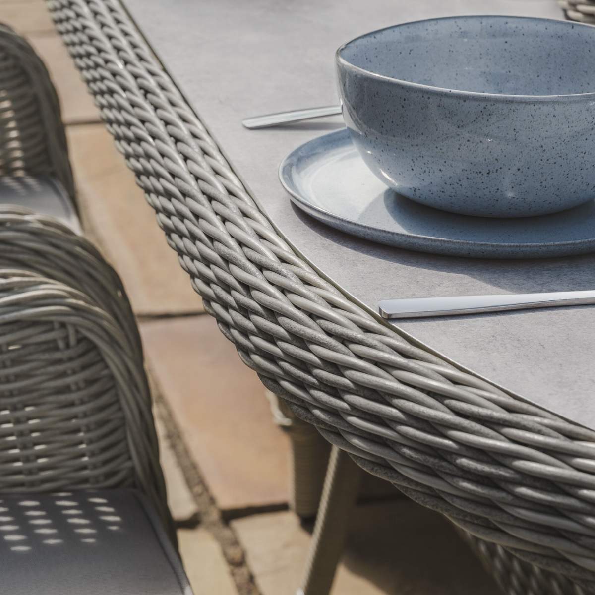 Maze Oxford 6 Seat Oval Dining Set