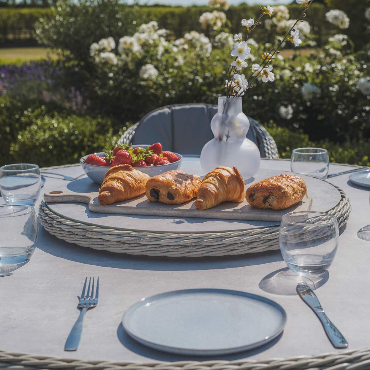Maze Oxford 6 Seat Round Dining Set