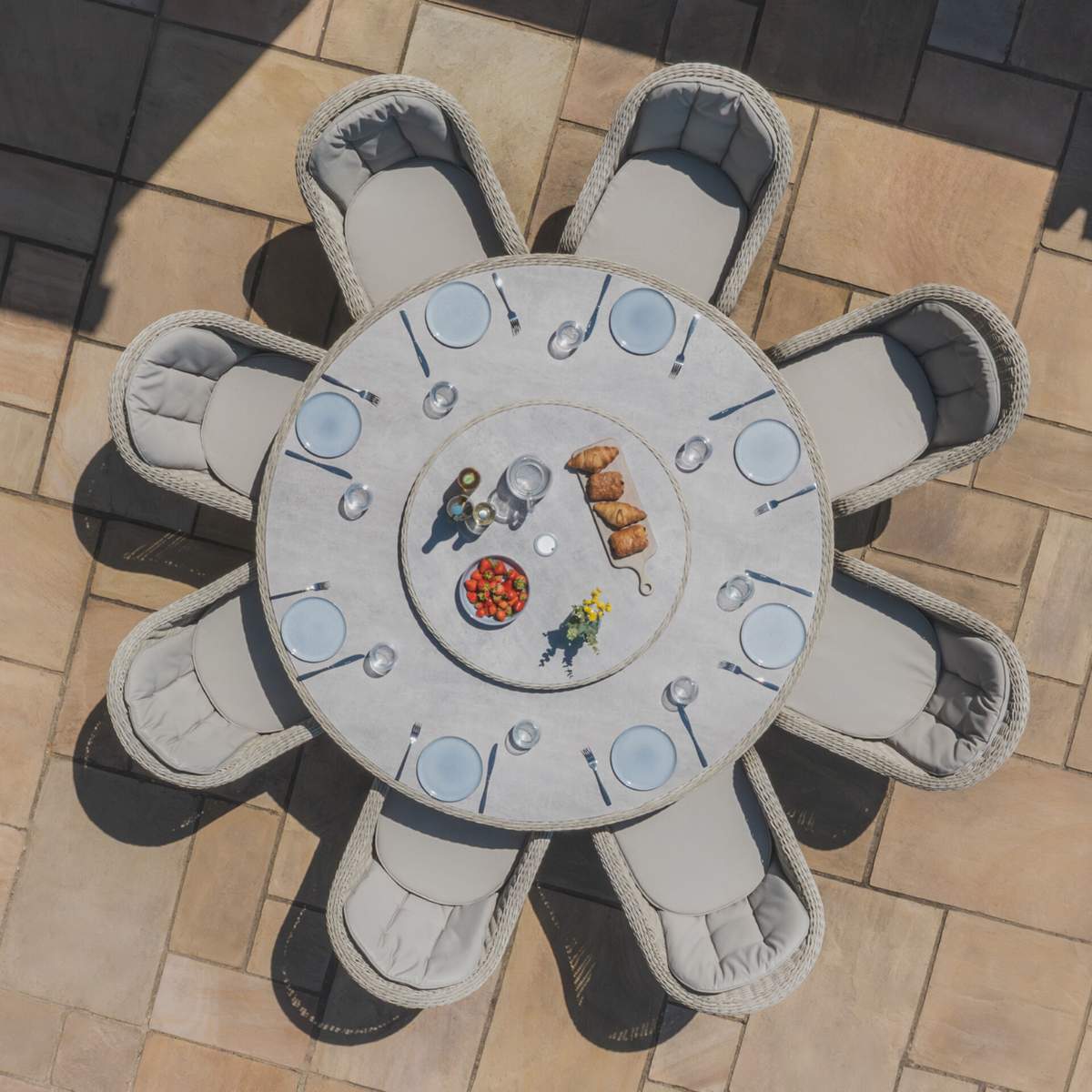 Maze Oxford 8 Seat Round Dining Set