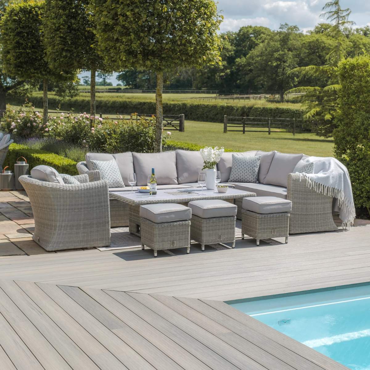 Maze Oxford Deluxe Large Rattan Corner Dining Set