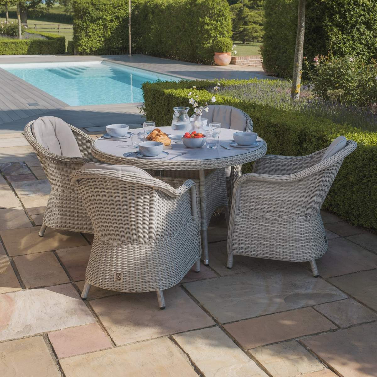 Maze Oxford Heritage 4 Seat Round Rattan Dining Set - Ceramic Glass