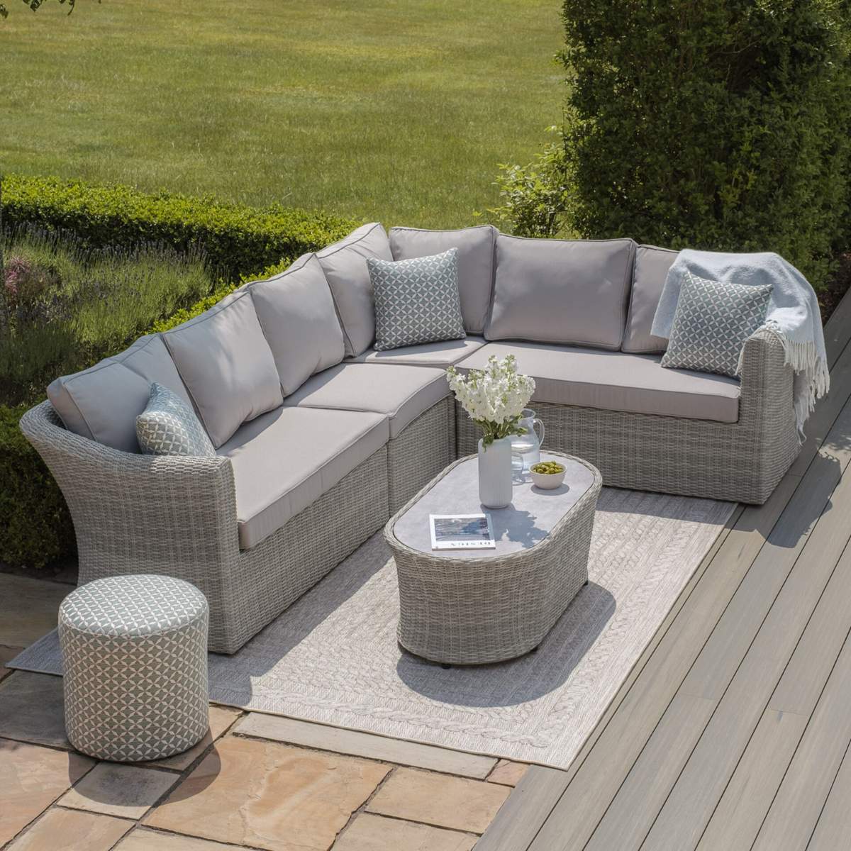 Maze Oxford Large Rattan Corner Sofa Set - Ceramic Glass