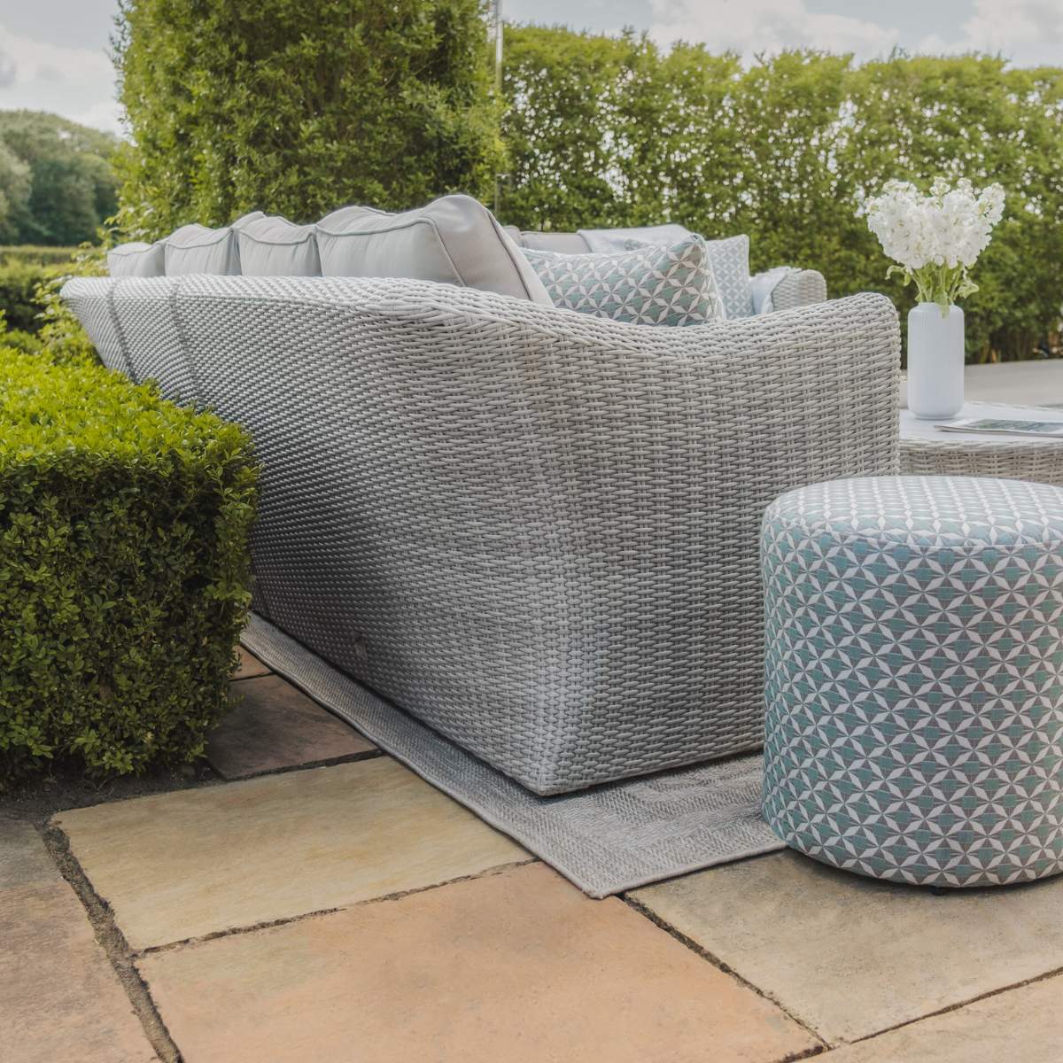 Maze Oxford Large Rattan Corner Sofa Set - Ceramic Glass