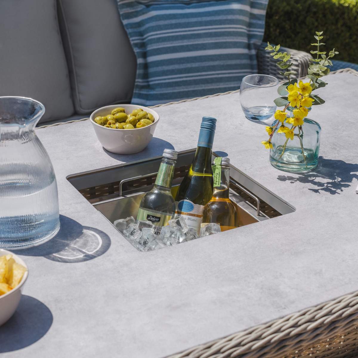 Maze Oxford Rattan Corner Dining Set