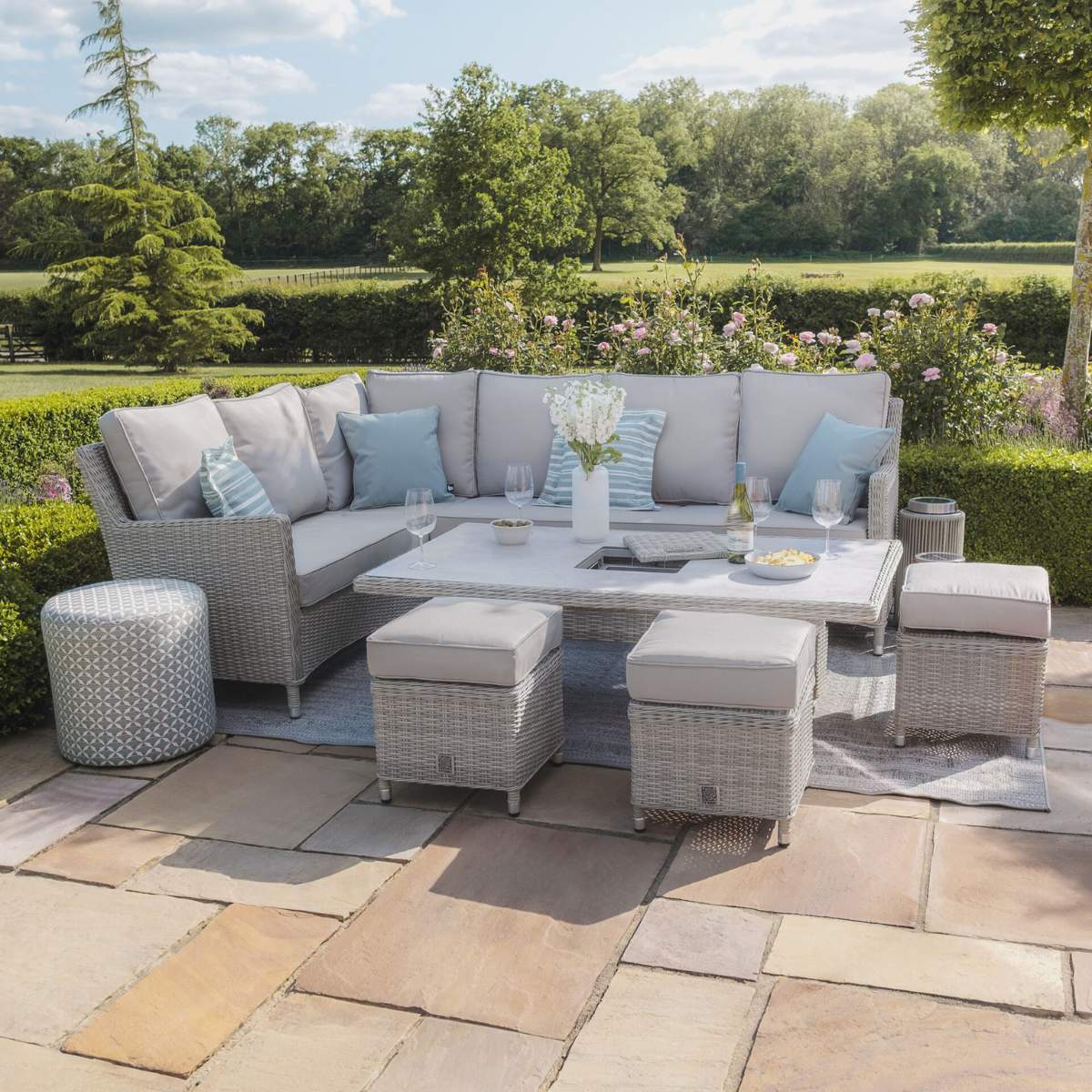 Maze Oxford Rattan Corner Dining Set