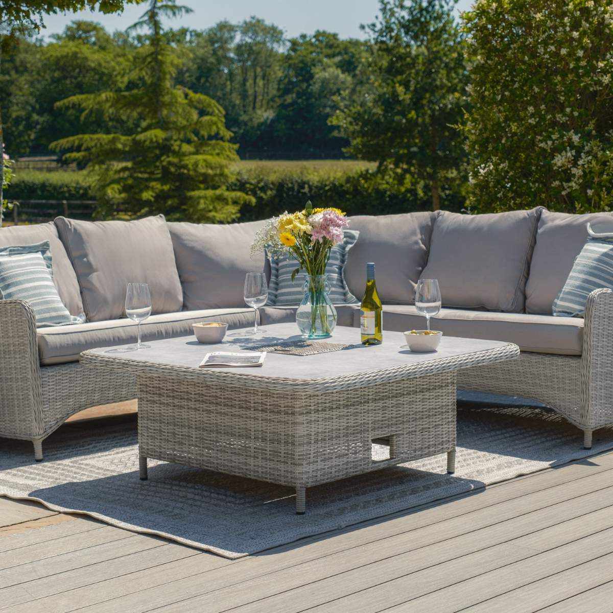 Maze Oxford Royal Rattan Corner Dining Sofa Set