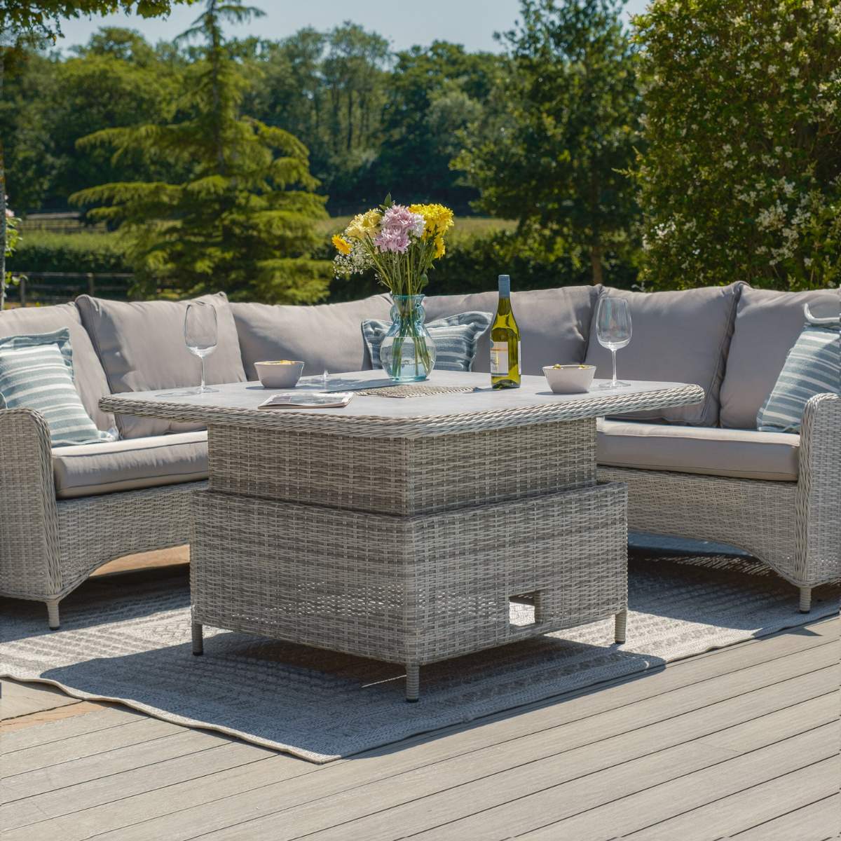 Maze Oxford Royal Rattan Corner Dining Sofa Set
