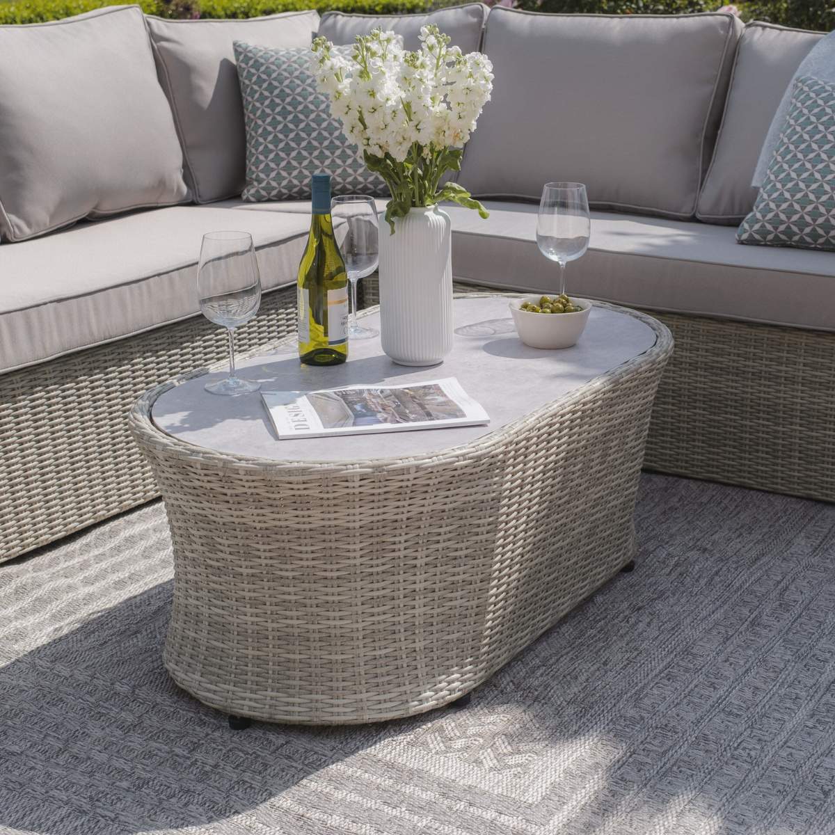 Maze Oxford Small Rattan Corner Sofa Set - Ceramic Glass