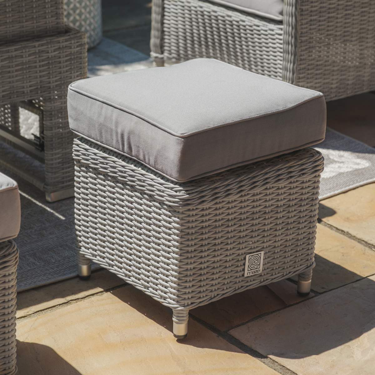 Maze Oxford Sofa Rattan Dining Set