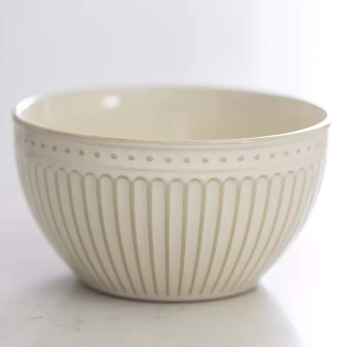 Grand Illusions Pembroke Stoneware Bowl Cream