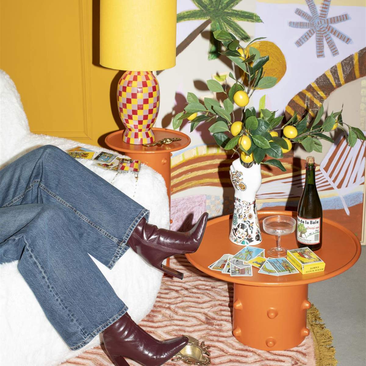 Bold Monkey Pinch Me Table