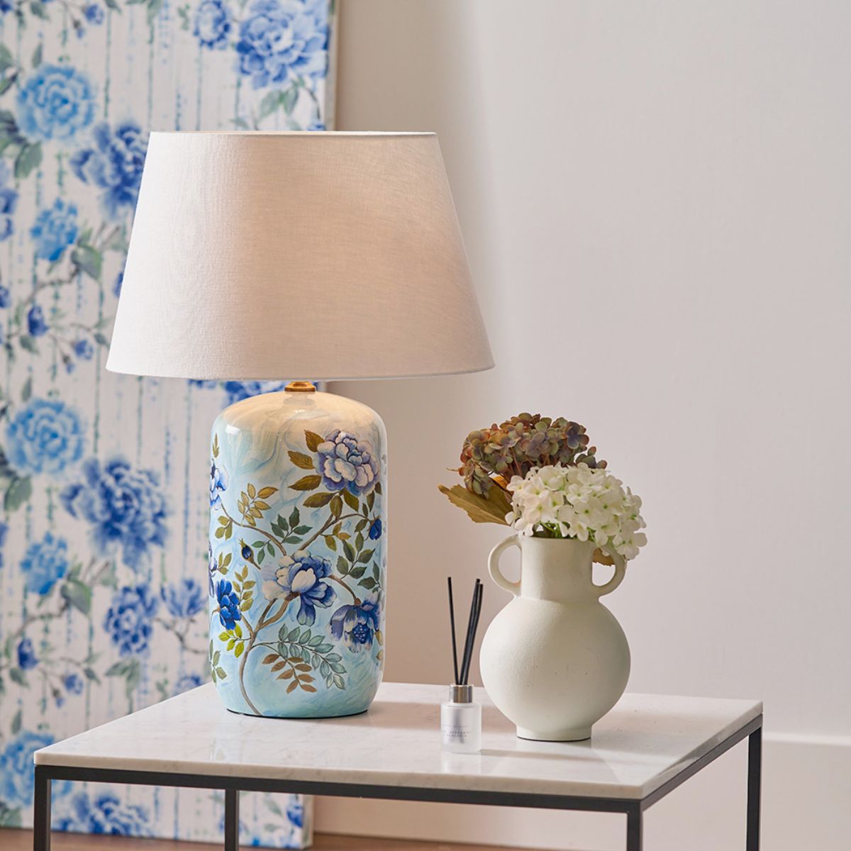 Designers Guild Porcelaine de Chine Table Lamp Base and Shade