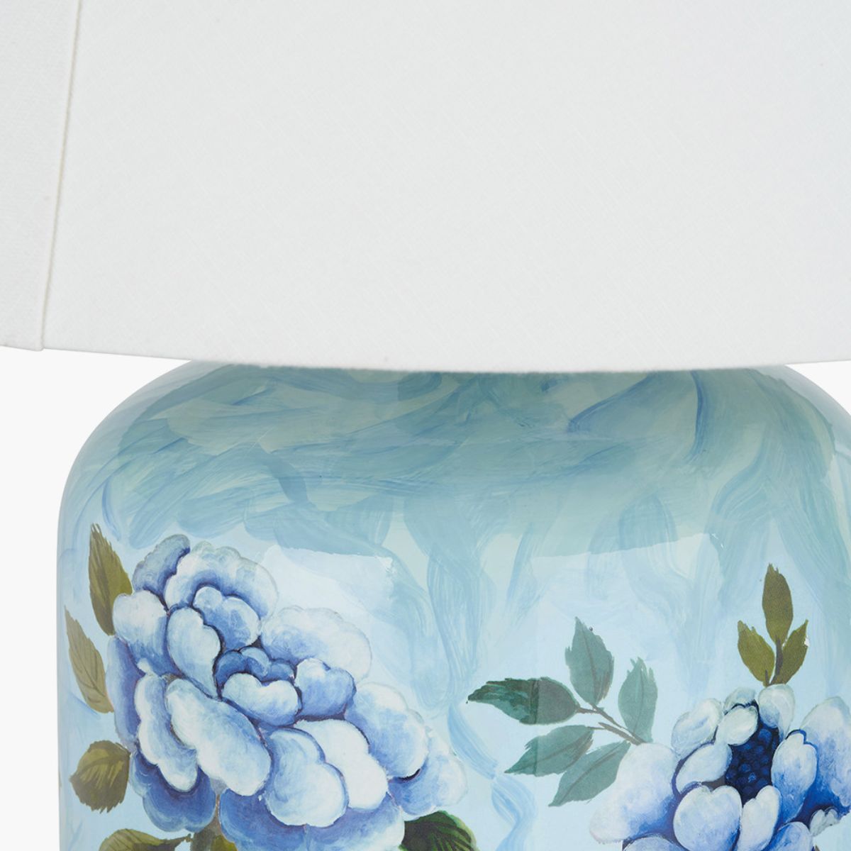 Designers Guild Porcelaine de Chine Table Lamp Base and Shade