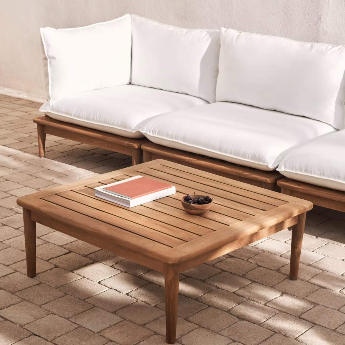 Kave Home Portitxol solid teak coffee table, 80 x 80 cm