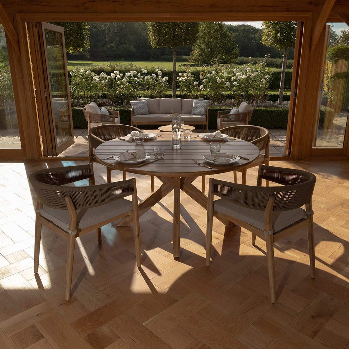 Maze - Porto Rope Weave 4 Seat Round Dining Set