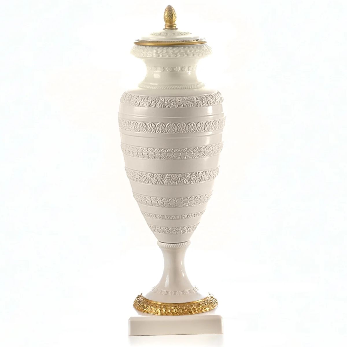 Villari Princess Mafalda Small Potiche - White