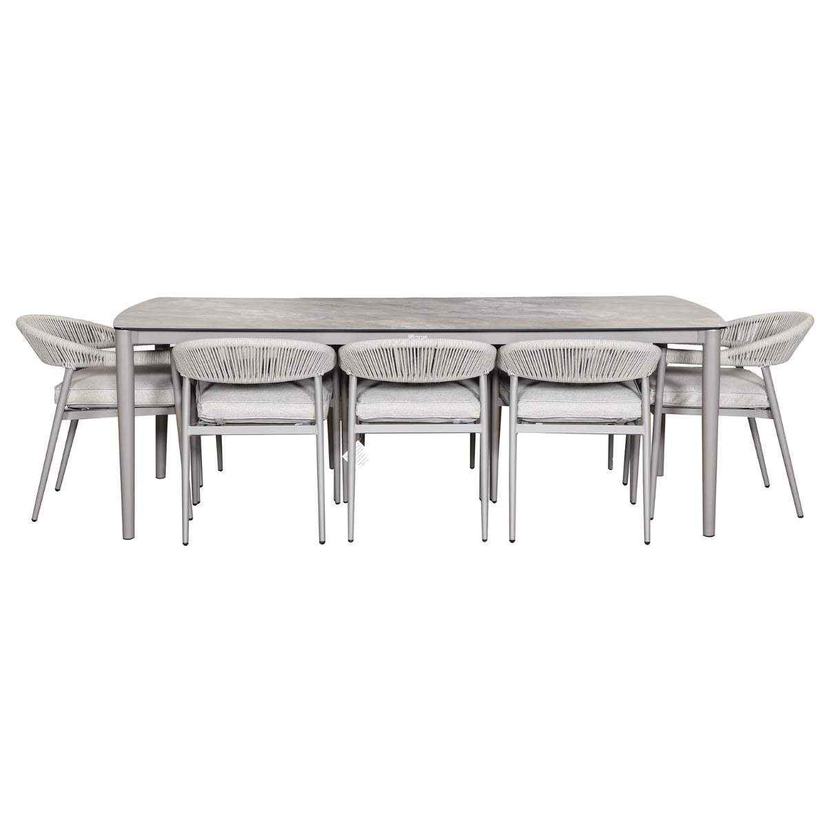 Maze - Pro 300 Outdoor Furniture Cover for 8 Seat Rectangular Dining Set