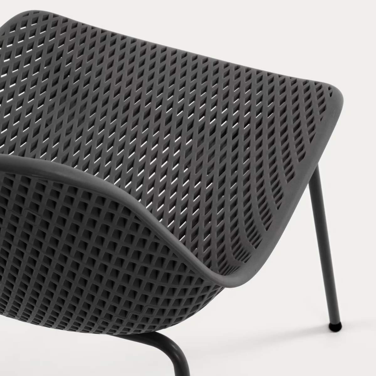 Kave Home Quinby brown outdoor chair