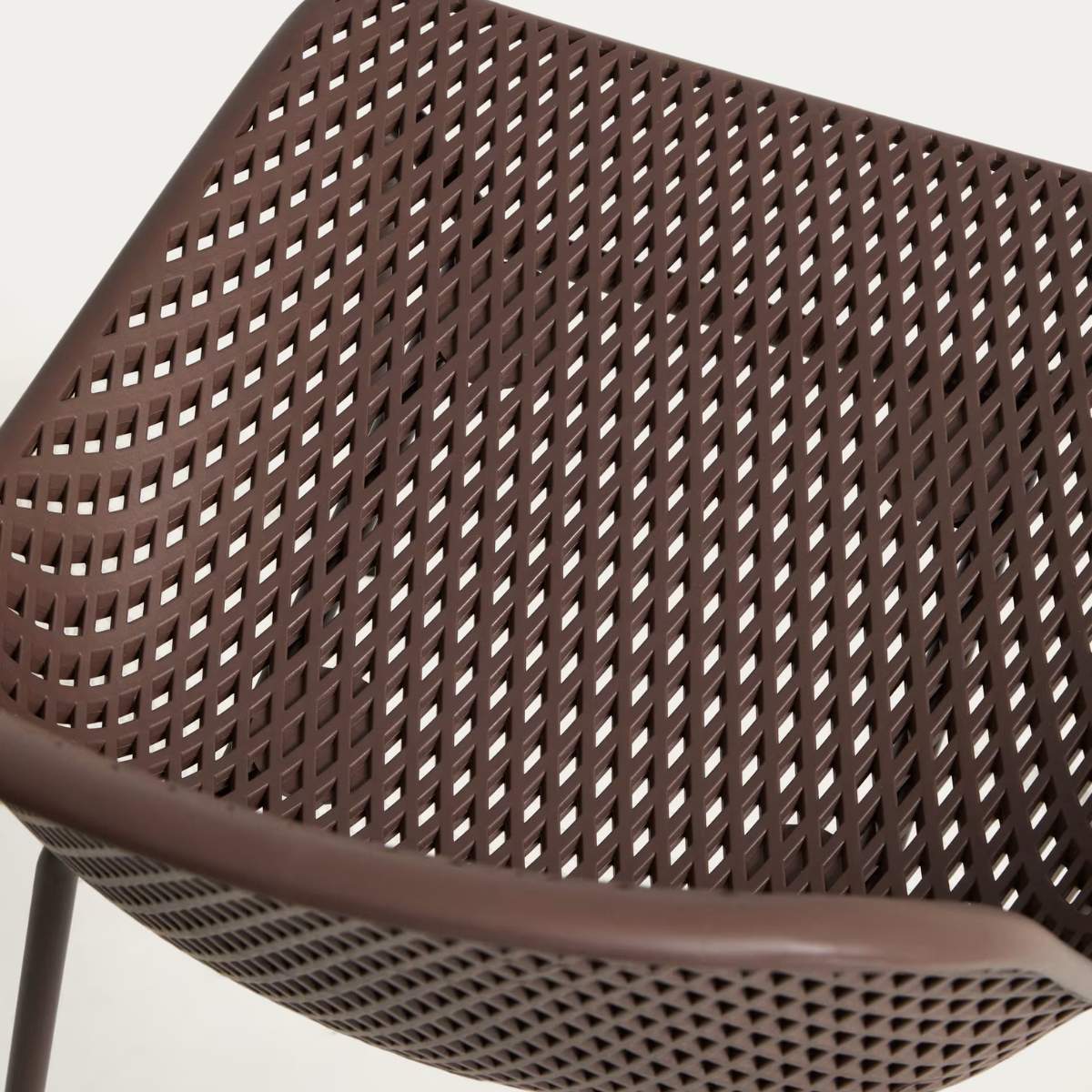 Kave Home Quinby brown outdoor chair