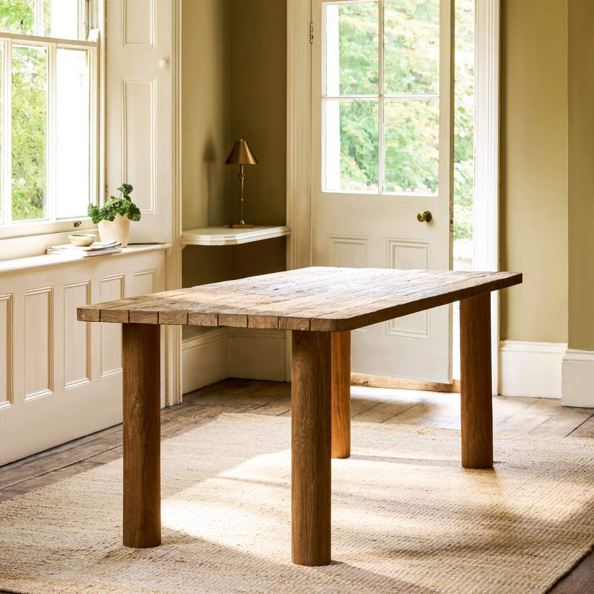 Garden Trading Radcot Rectangular Dining Table Natural