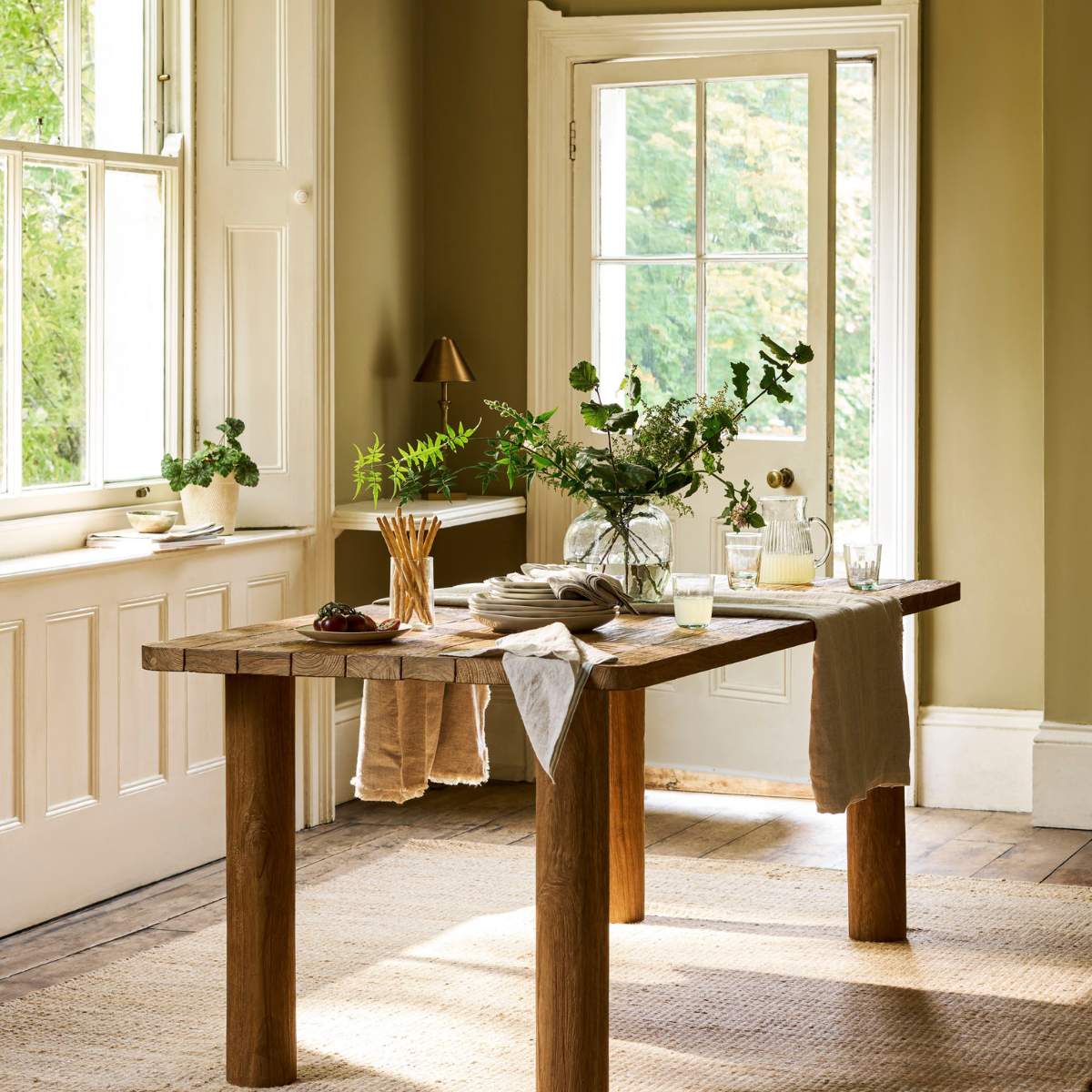 Garden Trading Radcot Rectangular Dining Table Natural