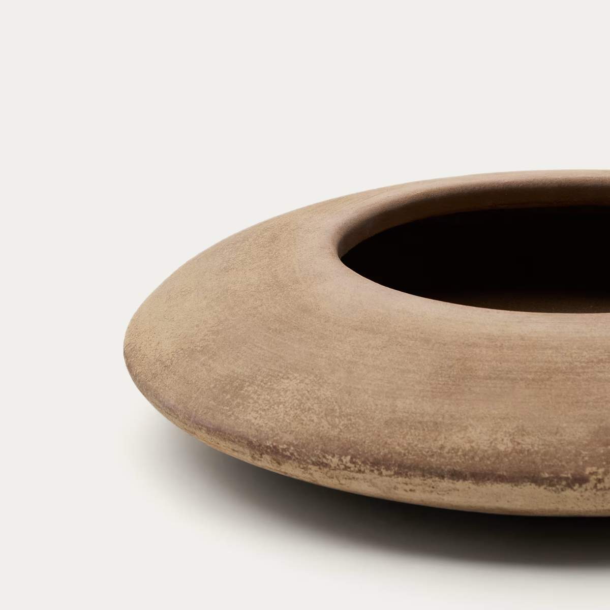 Kave Home Rivor terracotta planter with natural finish Ø 50cm