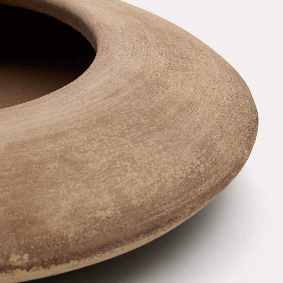 Kave Home Rivor terracotta planter with natural finish Ø 50cm
