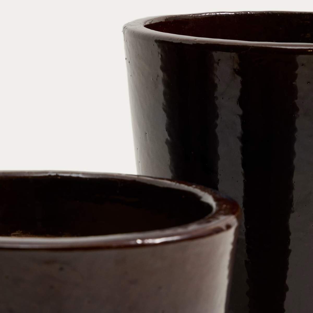 Kave Home Rotja set of 3 terracotta planters with glazed garnet finish Ø 26 / 35 / 47 cm