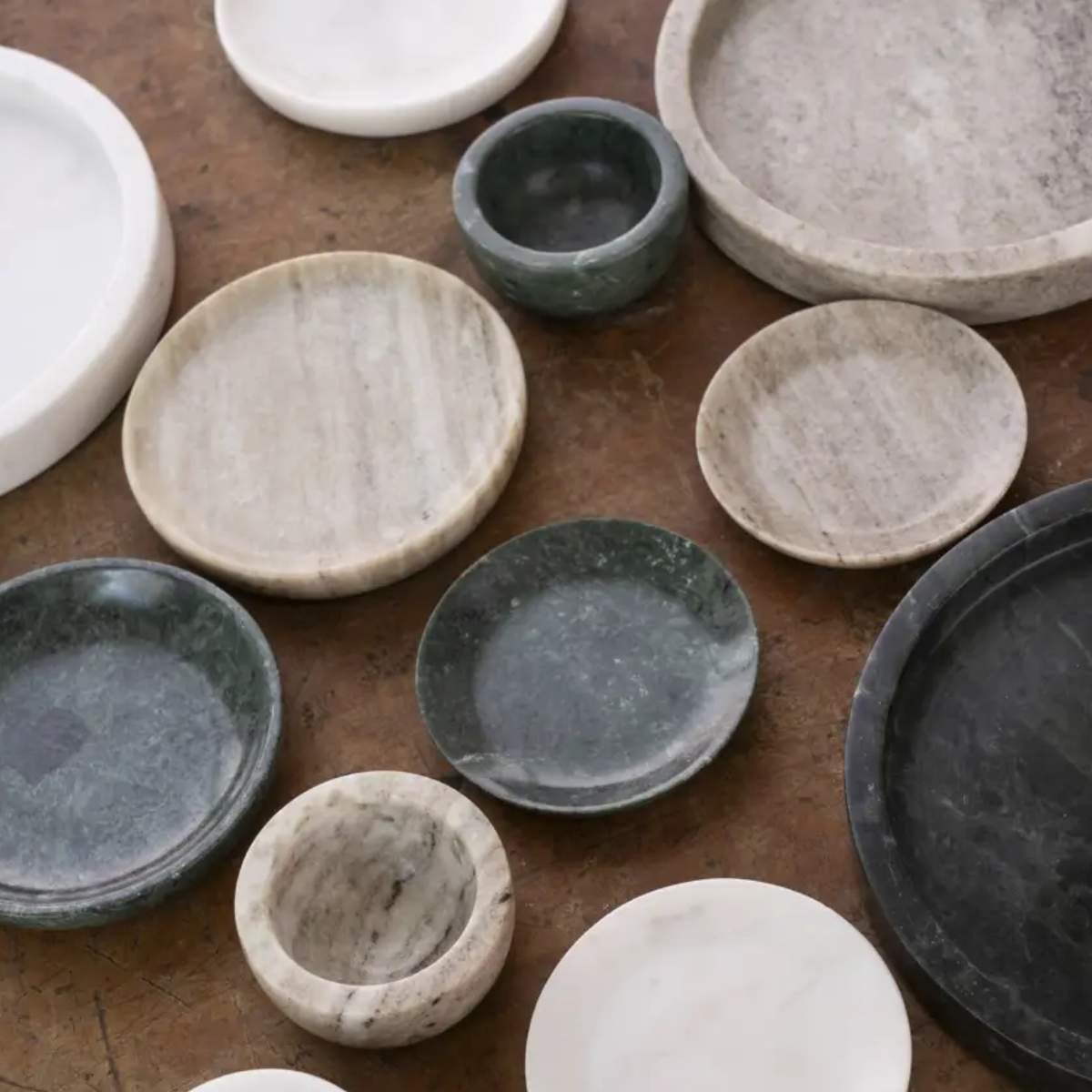 Madam Stoltz Round marble tray