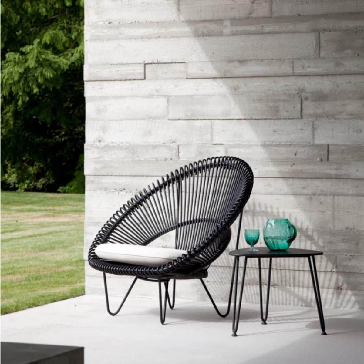 Vincent Shepherd Roy Cocoon Garden Chair Camel with Cushion