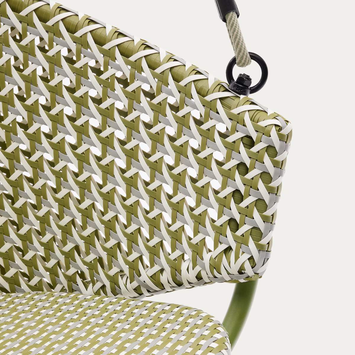 Kave Home Saliga blue hanging armchair with base in aluminium and synthetic rattan