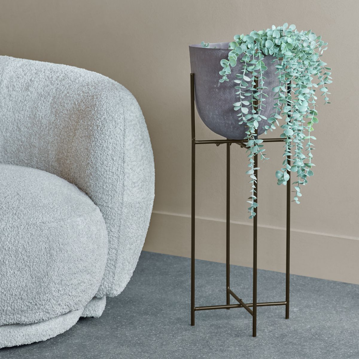 Libra Interiors Samui Brown Stonewash Planter on Stand Tall 73cm - Set of 2