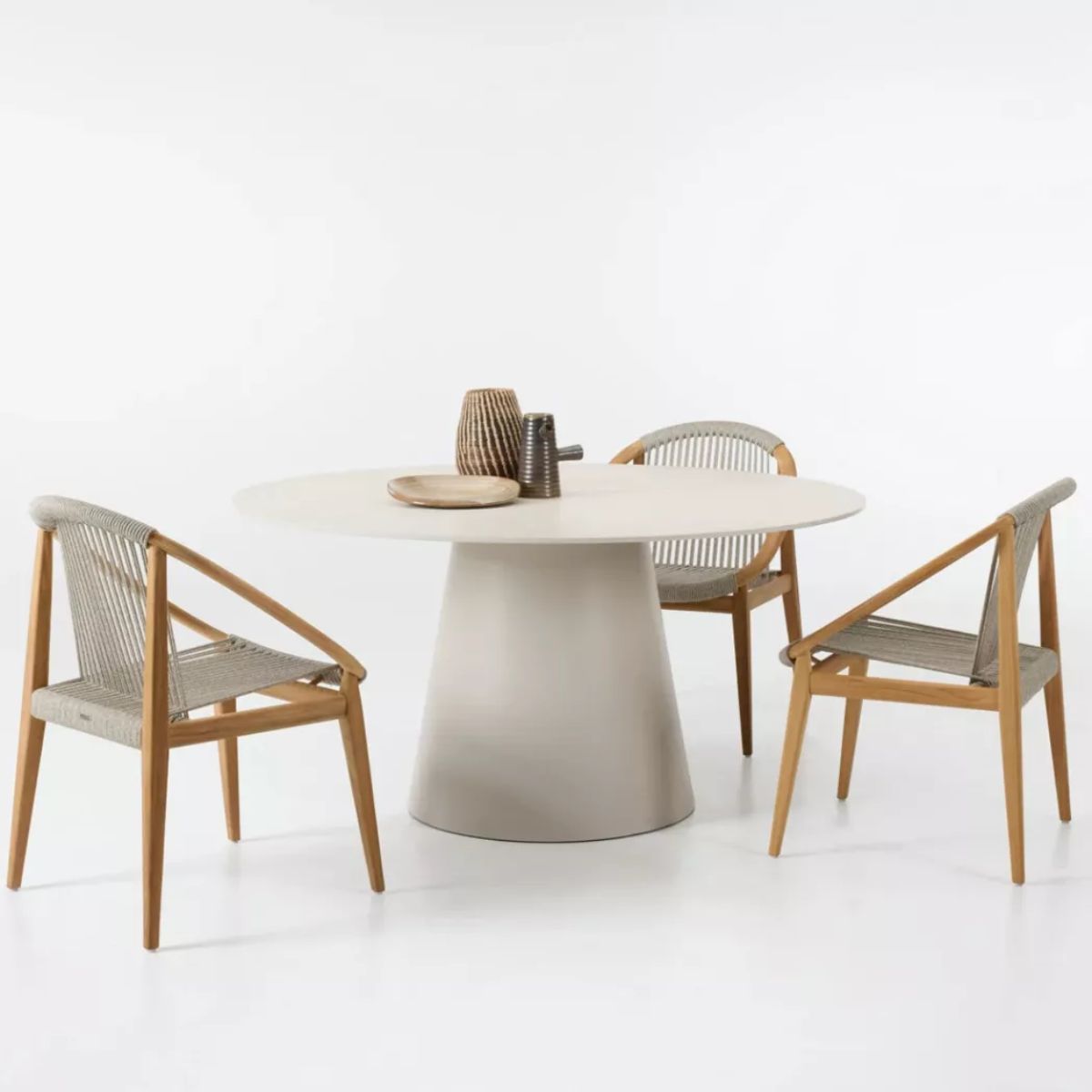 Vincent Shepherd Sandro Outdoor Dining Table Round