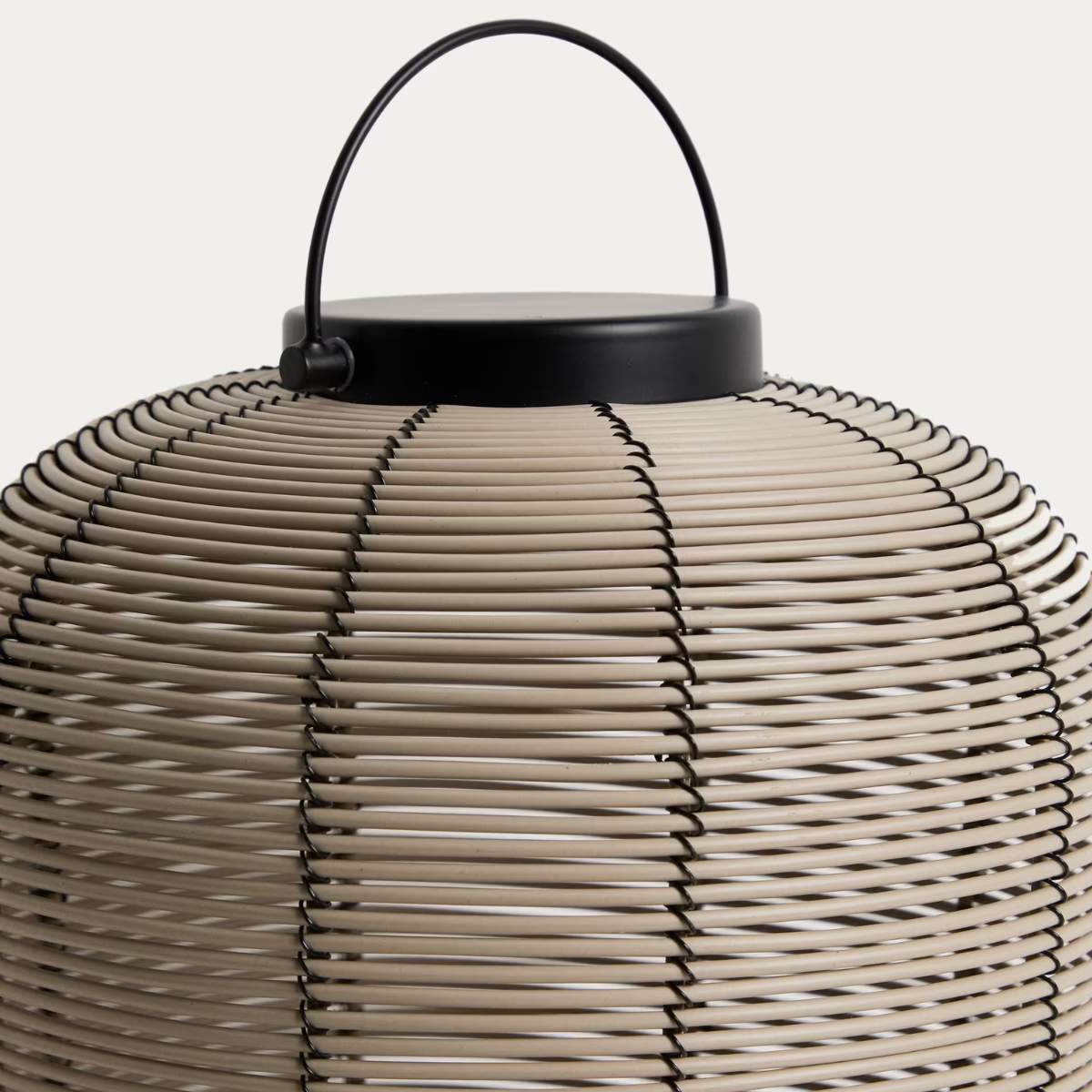 Kave Home Saranella small portable LED table lamp in light grey synthetic rattan