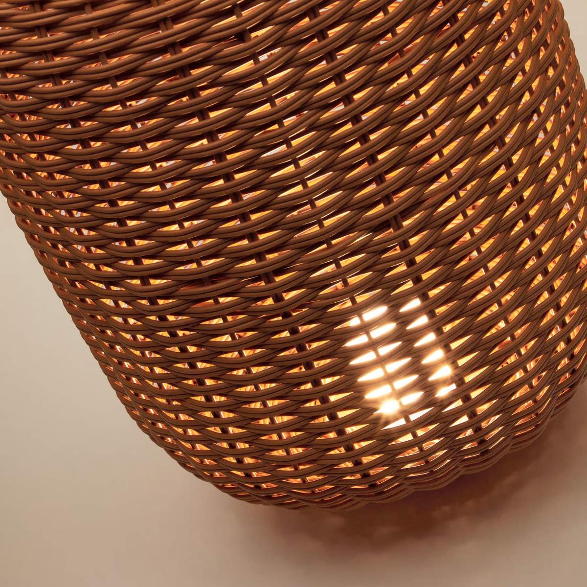 Kave Home Saranella large portable table lamp in brown polyrattan