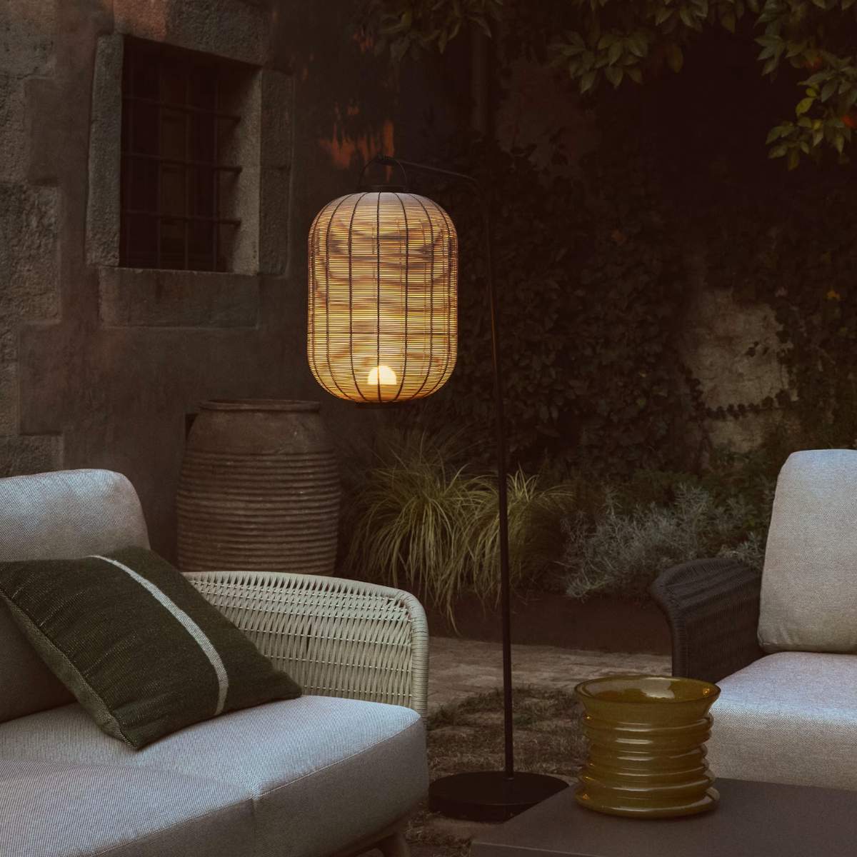 Kave Home Saranella portable LED table lamp in light grey synthetic rattan